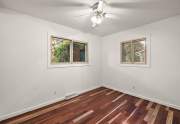 37-4887-Crestbrook-Dr-37