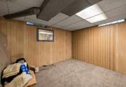 56-4887-Crestbrook-Dr-56