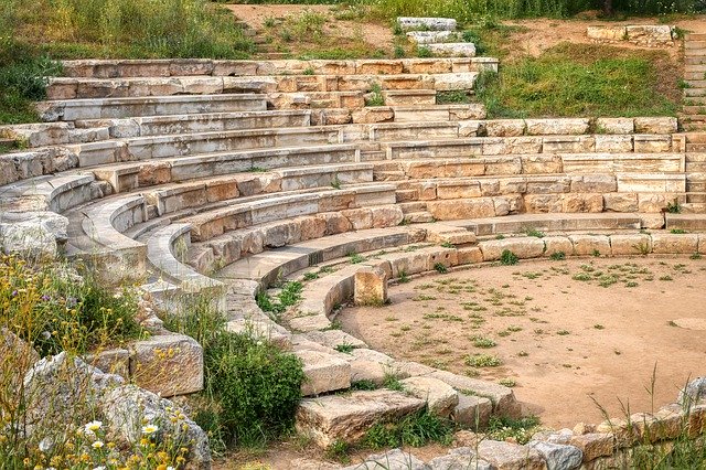 Oxford Orion Things To Do image of outdoor amphitheatre