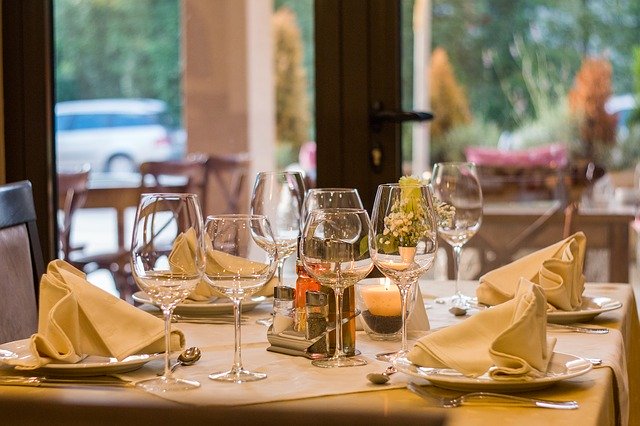 Oxford Orion Restaurants Victorias Wine & Dine with link