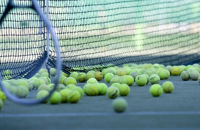 image of tennis court for Deer Lake Athletic club with link